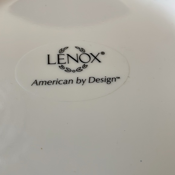 NWT LENOX Holiday 3 pc set Melamine Accent Plates 8” - Picture 2 of 11